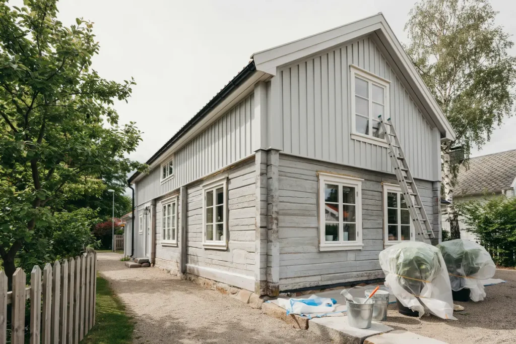 fasadm lning som lyfter hela huset smarta r d f r ett h llbart och snyggt resultat